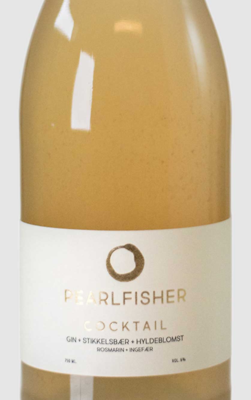Pearlfisher Cocktail med Gin, Stikkelsbær, Hyldeblomst, Rosmarin & Ingefær